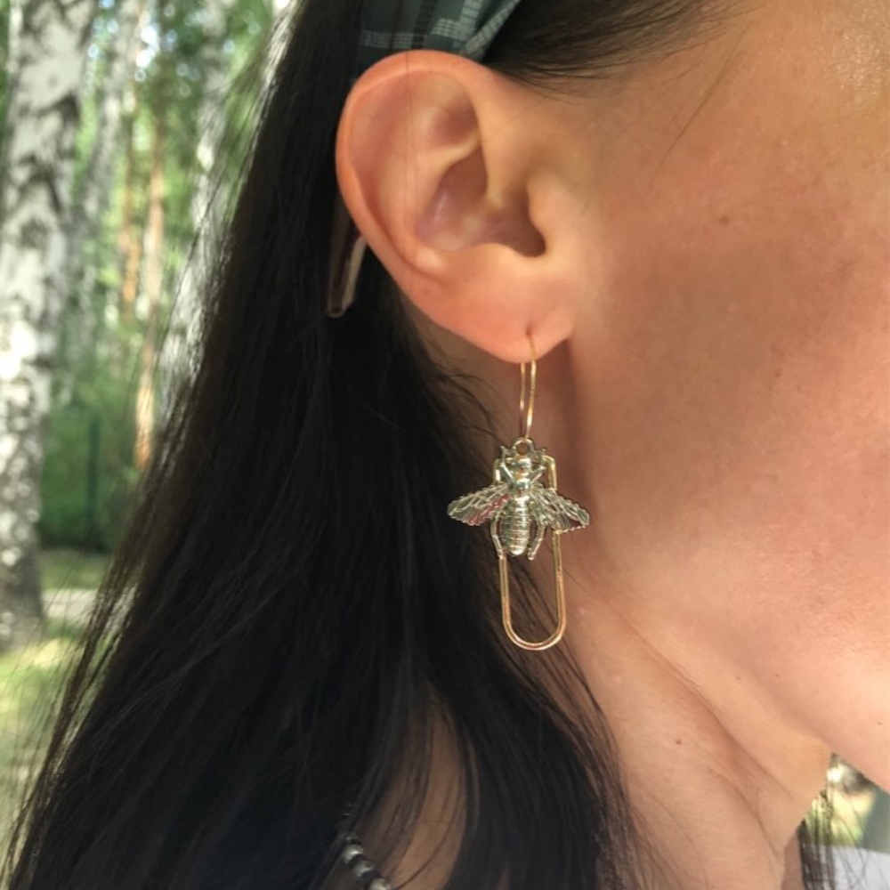 Queen Bee Drop Hoop Gold Detail Earrings - Picture 3 of 7